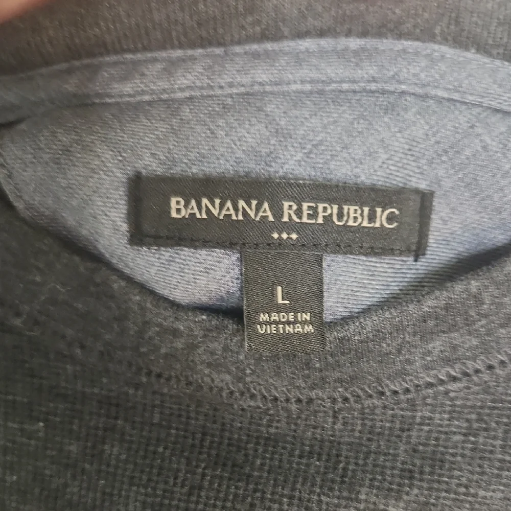 Banana Republic Charcoal Long Sleeve Top - Picture 2 of 5